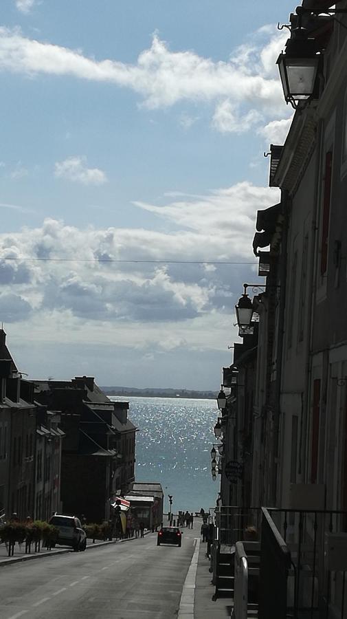 Villa Maison du port, à 100 m de la mer jusqu'à 9 personnes à Cancale Extérieur photo